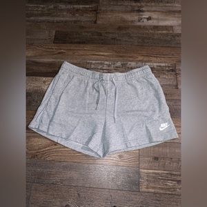 Womens Nike Essential Fleece Shorts